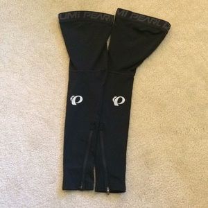 Leg warmers for biking